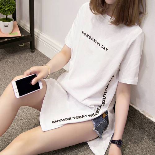 Short-sleeved T-shirts in the New Summer Short-sleeved Short-sleeved Short-sleeved T-shirts with Loose Alphabet Printed Bottom Shirts