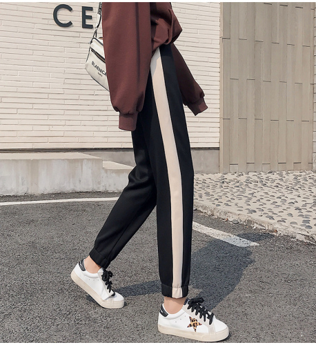 Photo taken in autumn and winter new Korean version loose, plush and thickened Harun pants, leggings, casual pants, nine point radish pants
