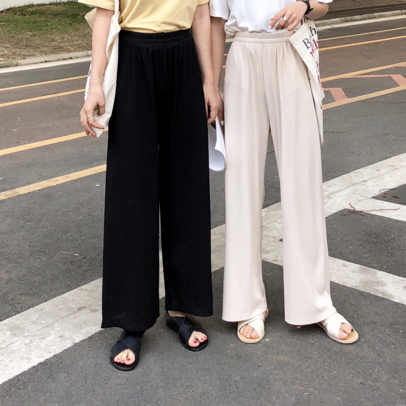 Real-price photographs of spring and summer students'wide-legged pants with loose, high waist and chic nine drooping sensation