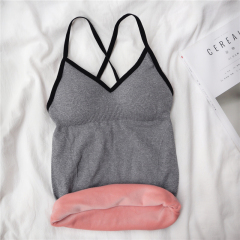 Take a picture of warm underwear in autumn and winter, plush and thickened suspender vest, bottom coat and top