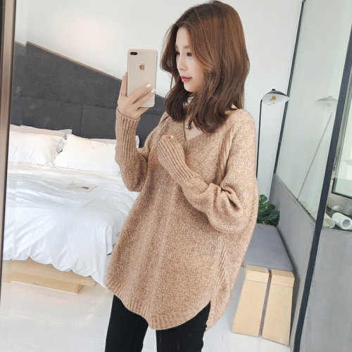 A fairy lazy waitmore Pullover Sweater for women wearing knitted jackets with long sleeves and a thick V-collar in winter