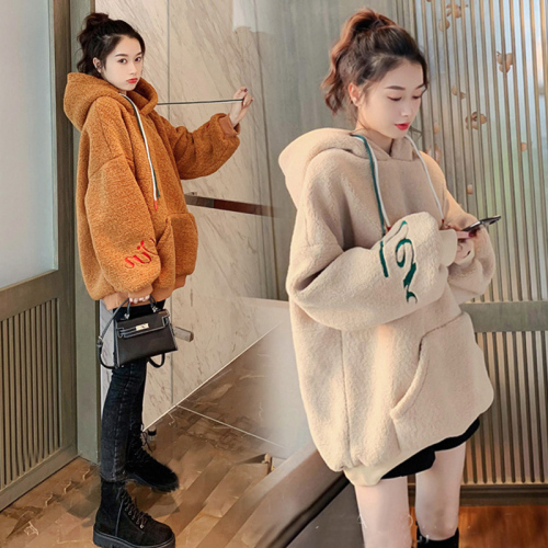 Lambs Plush sweater women's autumn and winter new loose Korean version lazy wind thickened hooded top trend