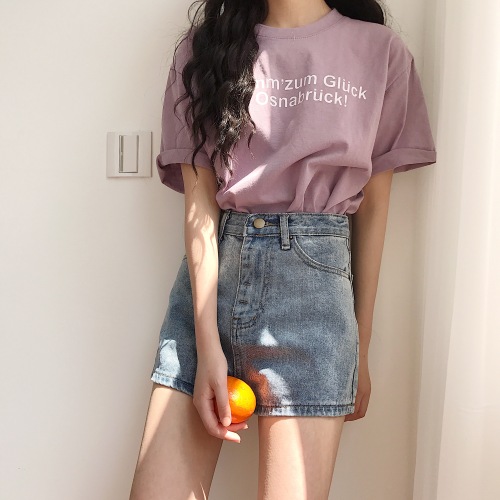 Actual photos of Korean students'basic pairs of jeans and shorts in summer