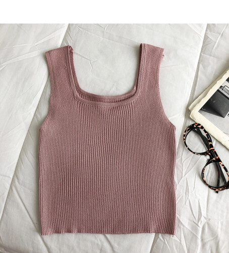 Knitted vest with small sling for women in summer