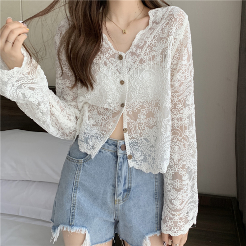 Real price: 2021 spring dress new style foreign style Blouse Top hook flower hollow out long sleeve lace blouse