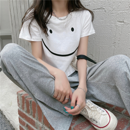 Real price ~ lazy fashion smile loose Korean lovely college style top TT T-shirt