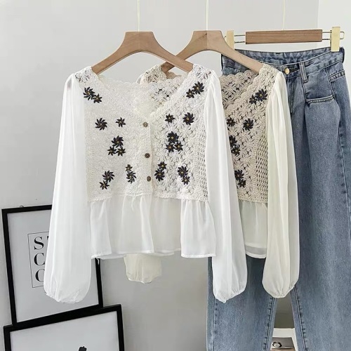 Spring new French style retro temperament hook flower hollow out Daisy embroidery loose V-neck chiffon shirt blouse