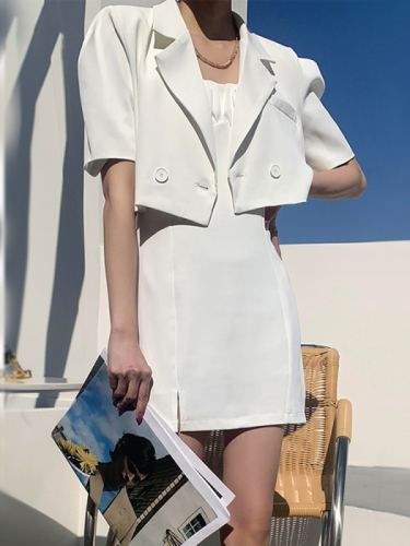 Suit coat women's summer 2021 new thin versatile short short short short sleeve white suit top