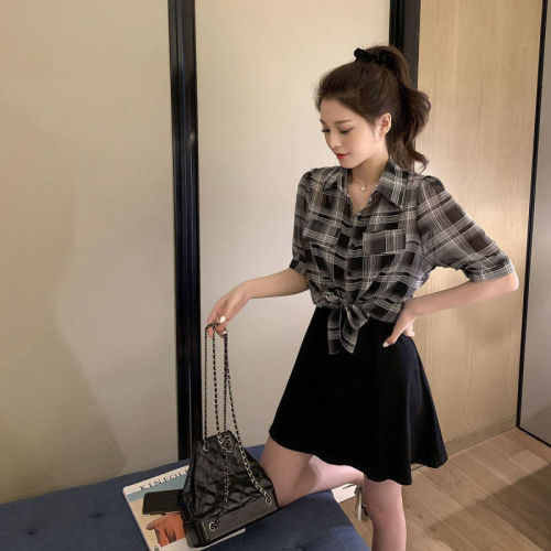 Mengjia small two piece women's summer new sling small black skirt with plaid sunscreen shirt suit