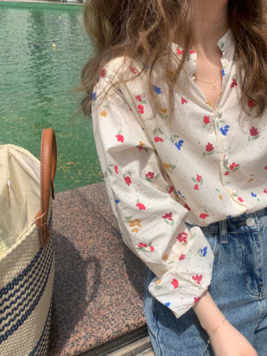 Floral Shirt women's thin summer Korean design sense minority temperament blouse casual loose thin sweet top