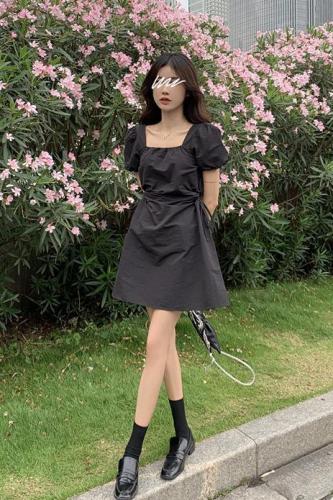 Real shot real price ~ French Hepburn style design sense minority bubble sleeve skirt dress women's summer