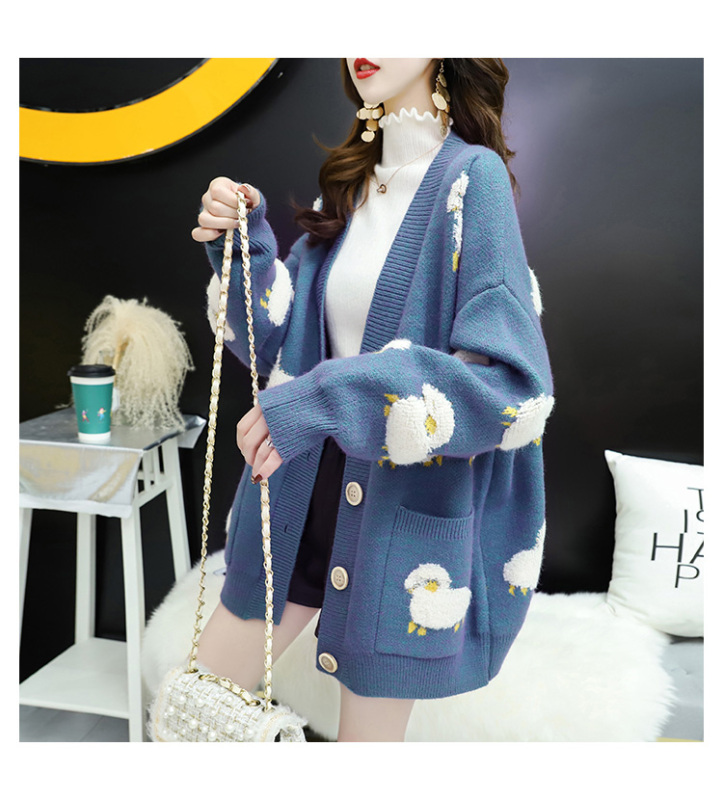 Women's sweaters loose and thick autumn / winter 2020 new Korean lazy cartoon lamb cardigan coat 6037