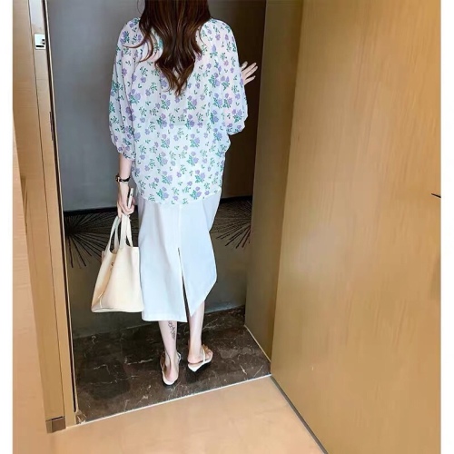 Korean summer small fresh temperament casual versatile thin sunscreen Long Sleeve Chiffon shirt women's floral top