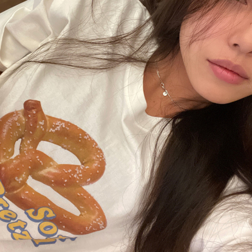 ~Retro American cute knot bread print loose T-shirt short sleeve top Korean summer girl