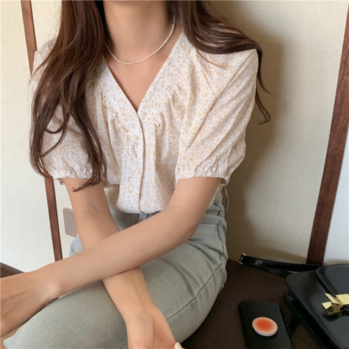 Real price Korean floral sweet loose short sleeve shirt 2 colors