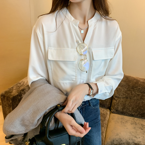 ~Shirting women's autumn 2021 new style foreign style loose design niche V-neck chiffon shirt white top