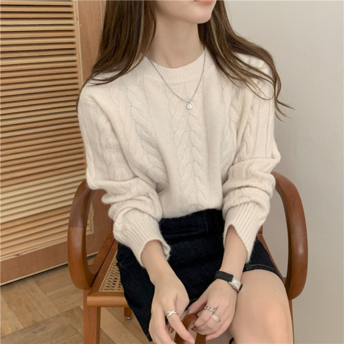  autumn new Korean loose Pullover round neck twist knitted bottomed sweater