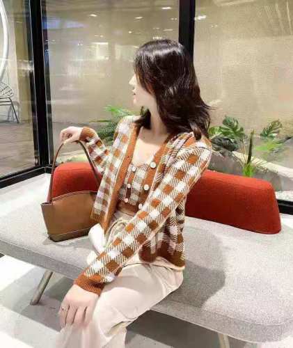 Korean retro sexy Plaid knitted suspender Vest + Plaid knitted coat two piece suit in autumn and winter 2021
