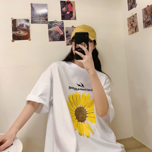 Official Korean version of new national tide printed chamomile short sleeve T-shirt women