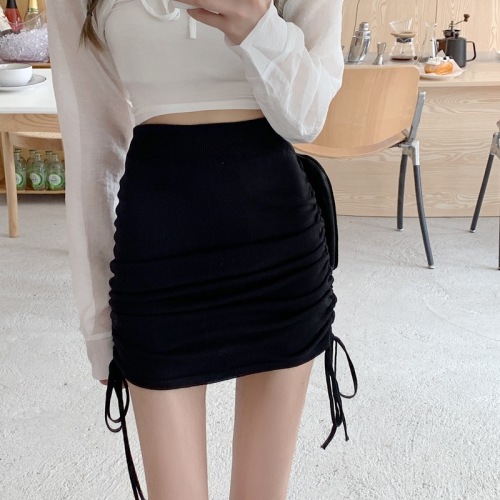 Women's 2021 new Korean version high waist thin Spice Girl A-line skirt small knitted skirt