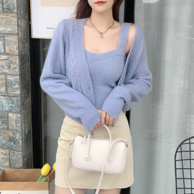 Real shooting knitted suit 2021 autumn new women's solid color short suspender Vest + cardigan coat two-piece set