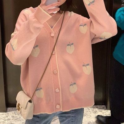 Peach cardigan coat women's 2021 spring new loose Korean top V-Neck Sweater versatile sweater