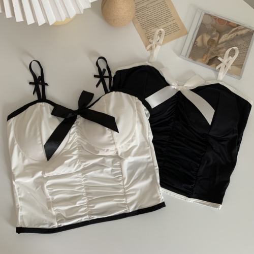 Real shot real price Korean version ice silk, slim inside, short black-and-white contrast bow suspender vest outside, female