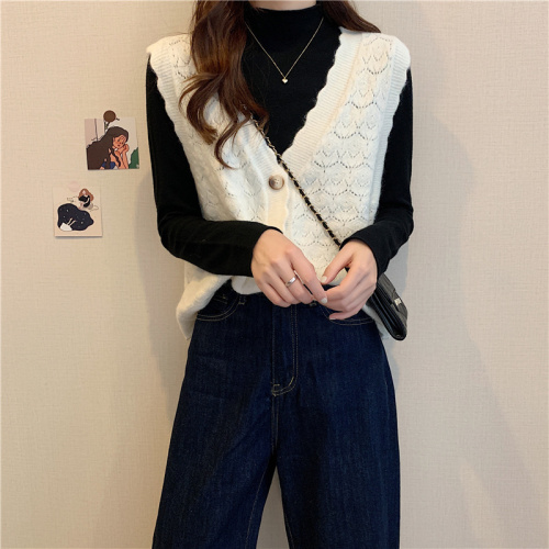 Solid lace age reducing college knitted vest