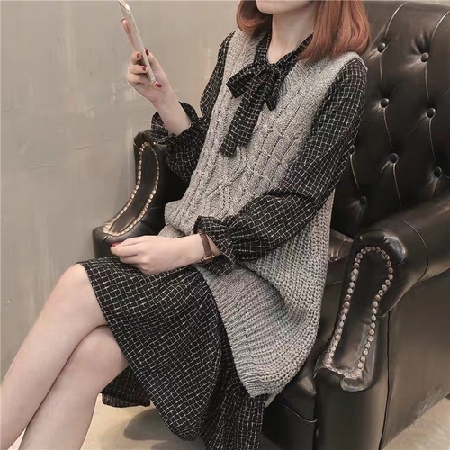  Korean autumn new women's Sweater Jacket Vest chiffon dress with two-piece set inside