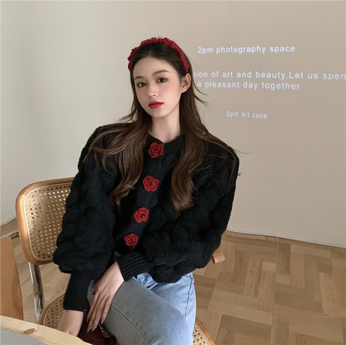 Korean Chic French temperament three-dimensional retro rose sweater foreign style Christmas red bubble sleeve top