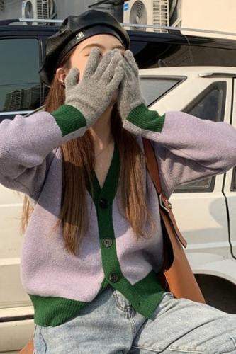 Color matching sweater coat women's new style in autumn and winter 2021 loose and lazy style wear knitted cardigan outside