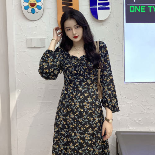 Autumn women's new  waist closing slim Lantern Sleeve floral print over knee skirt small design dress