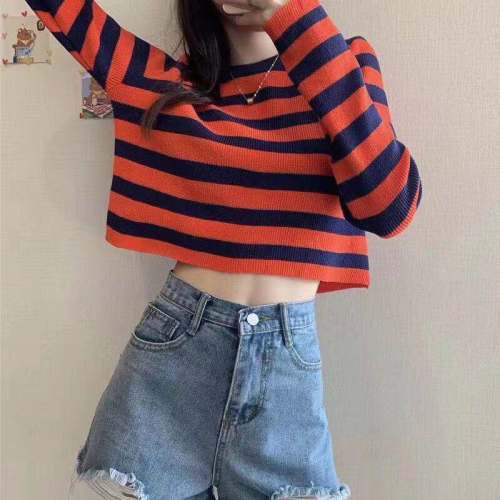 Striped knitted long sleeve T-shirt women's 2021 new Korean version loose and thin lazy style short top