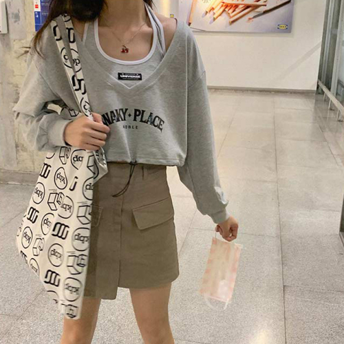 Design sense niche lazy style letter printing long sleeve women's thin sweater women's short collar two-piece suit