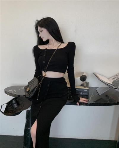 Real shooting, real price split skirt, two-piece suit, new women's summer waist, slim, short long sleeved top, Korean hot girl skirt