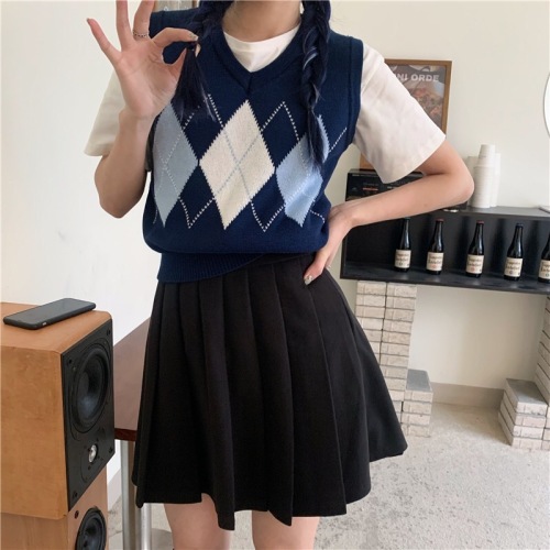 Retro college style contrast Lingge knitted vest female Korean youth simple sweater