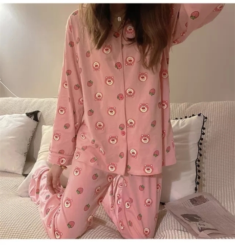 Real shooting pajamas female spring and autumn long sleeve Japanese cute cartoon strawberry bear can wear home clothes suit