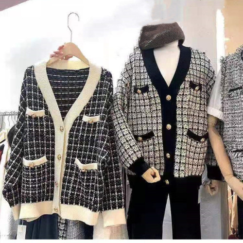 Korean chic retro thousand bird check V-neck chic button loose and versatile knitted cardigan sweater short coat women