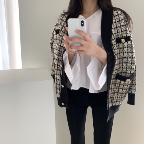 Korean chic retro thousand bird check V-neck chic button loose and versatile knitted cardigan sweater short coat women