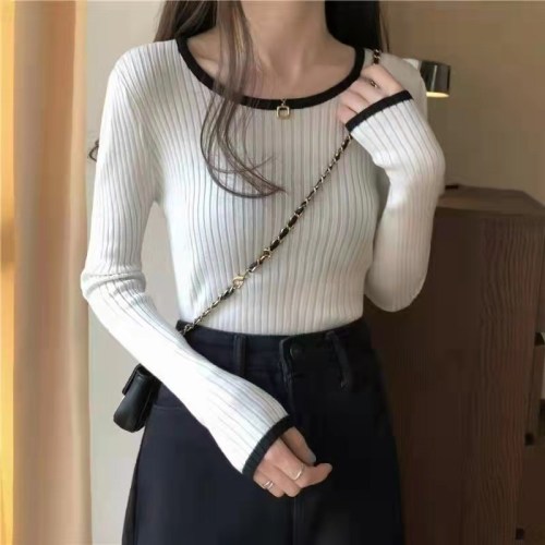 Autumn and winter Korean new style temperament sweater female student short long sleeve top slim bottomed sweater fashion