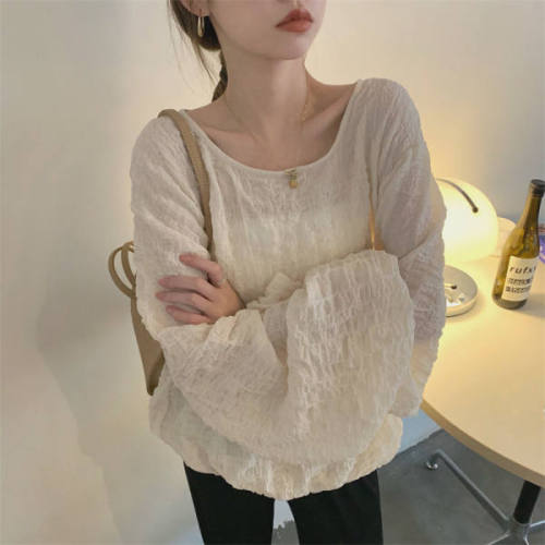 Shirt female lantern sleeve design feeling autumn 2021 new thin style lazy wind thin and gentle