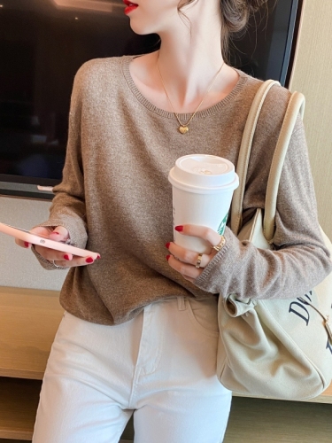 Round neck bottomed blouse women's spring and autumn versatile new thin style in spring 2021 with loose long sleeve knitted upper clothes