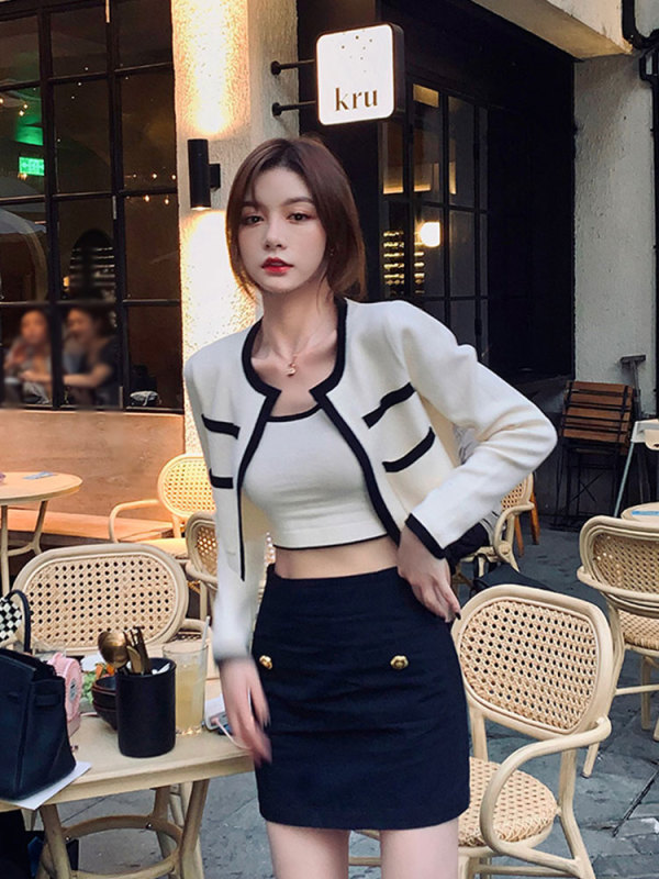 Contrast color knitted cardigan coat women's new autumn suspender vest blouse two-piece set