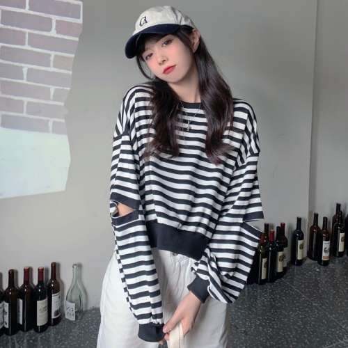 Real shooting thin sweater women's short stripe design long sleeve round neck top