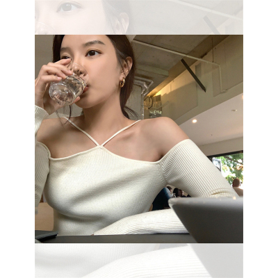 Thin shoulder strap sexy sweater careful machine bottomed Shirt Short off shoulder hanging neck Knitted Top