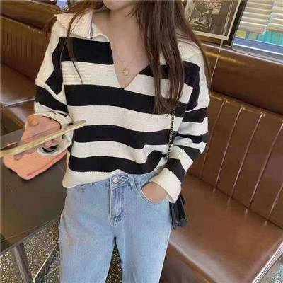 Autumn and winter wear loose short sweater women's Japanese lazy wind V-neck Pullover striped sweater top small man