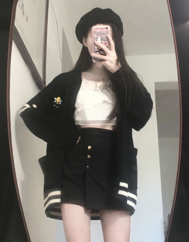 Changeable_ British temperament ancient fashion little bee embroidery stripe versatile loose warm cardigan