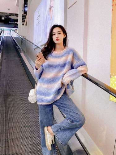 Japanese color sweater women's loose cover new Rainbow Stripe lazy sweater for the first year