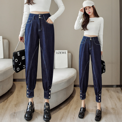 Actual shooting of  early autumn new slim overalls women's high waist Harlan loose legged jeans