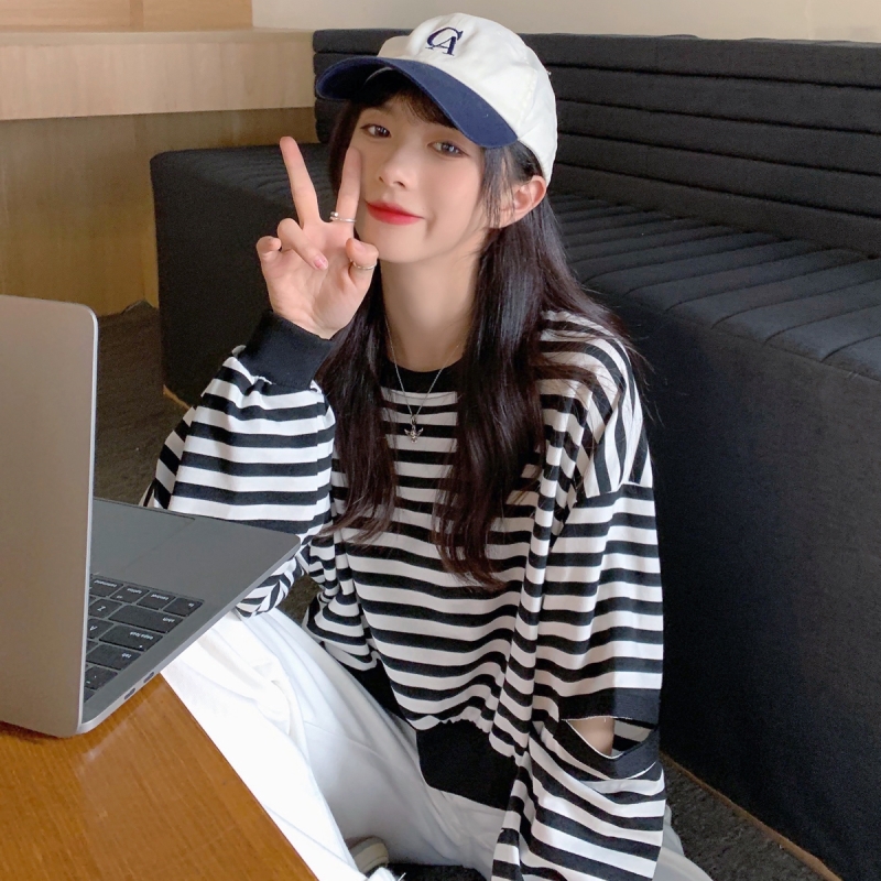 Women's short striped sweater with real price